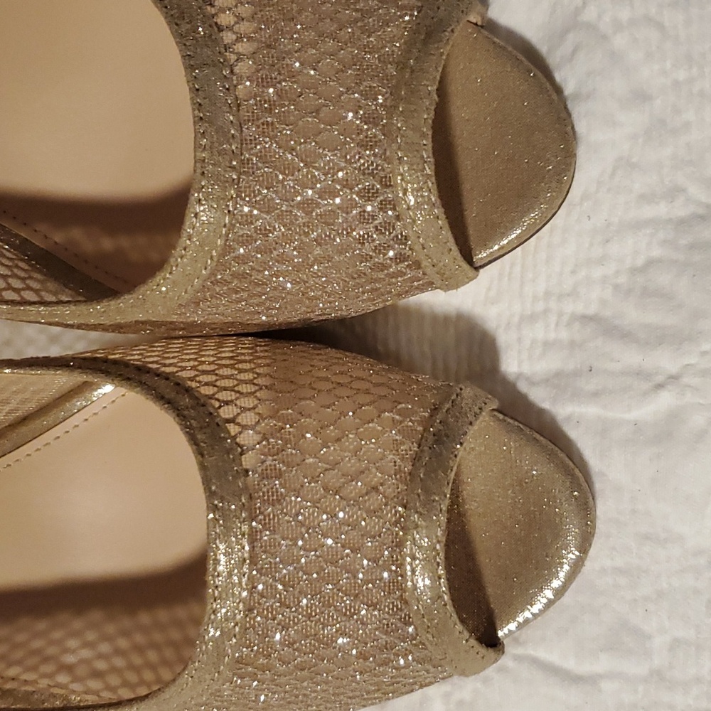I Miller Womens Fiza Peep Toe Cone Heel Pumps - Picture 7 of 8